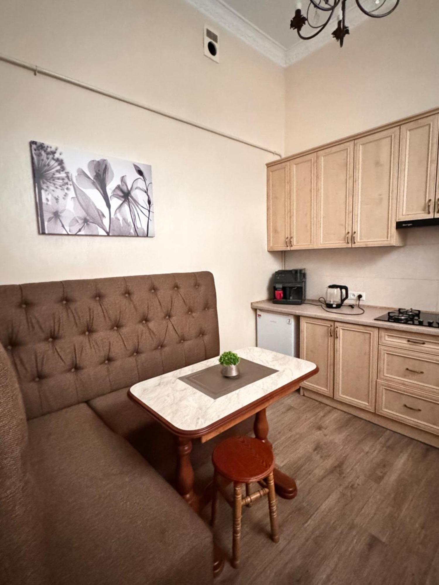 לבוב Apartamenty Kulisha 25 מראה חיצוני תמונה